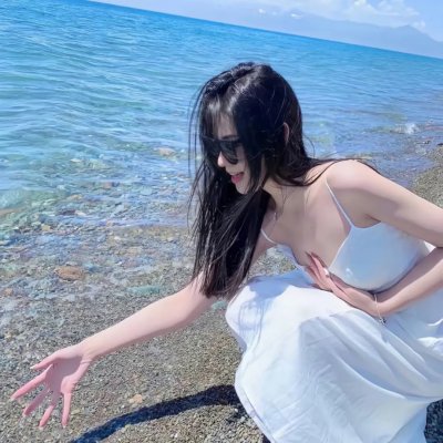 皇家浪漫沙龙 海报